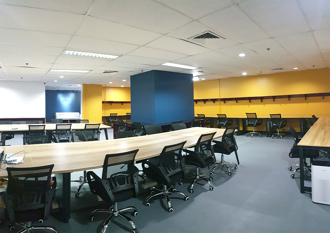 Spacious office space at our FirstCom Solutions Manila office